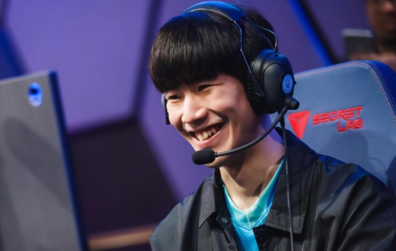 宁王|Theshy杀疯了？再次内涵宁王：Rookie15分才能吃蓝