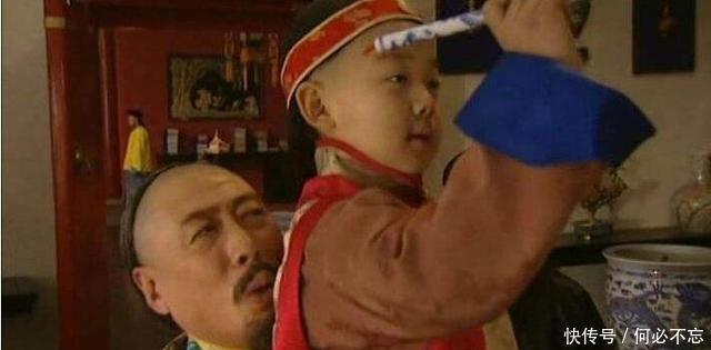 雍正登基|《雍正王朝》连夜赶去救弘历，图里琛为什么喝一口李卫喝过的茶
