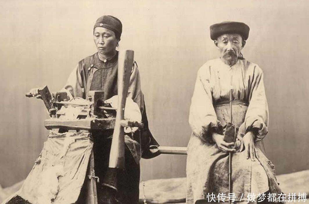 摄影|晚清民间老照片眉目精致的青楼女子,身高两米的乡村巨人!