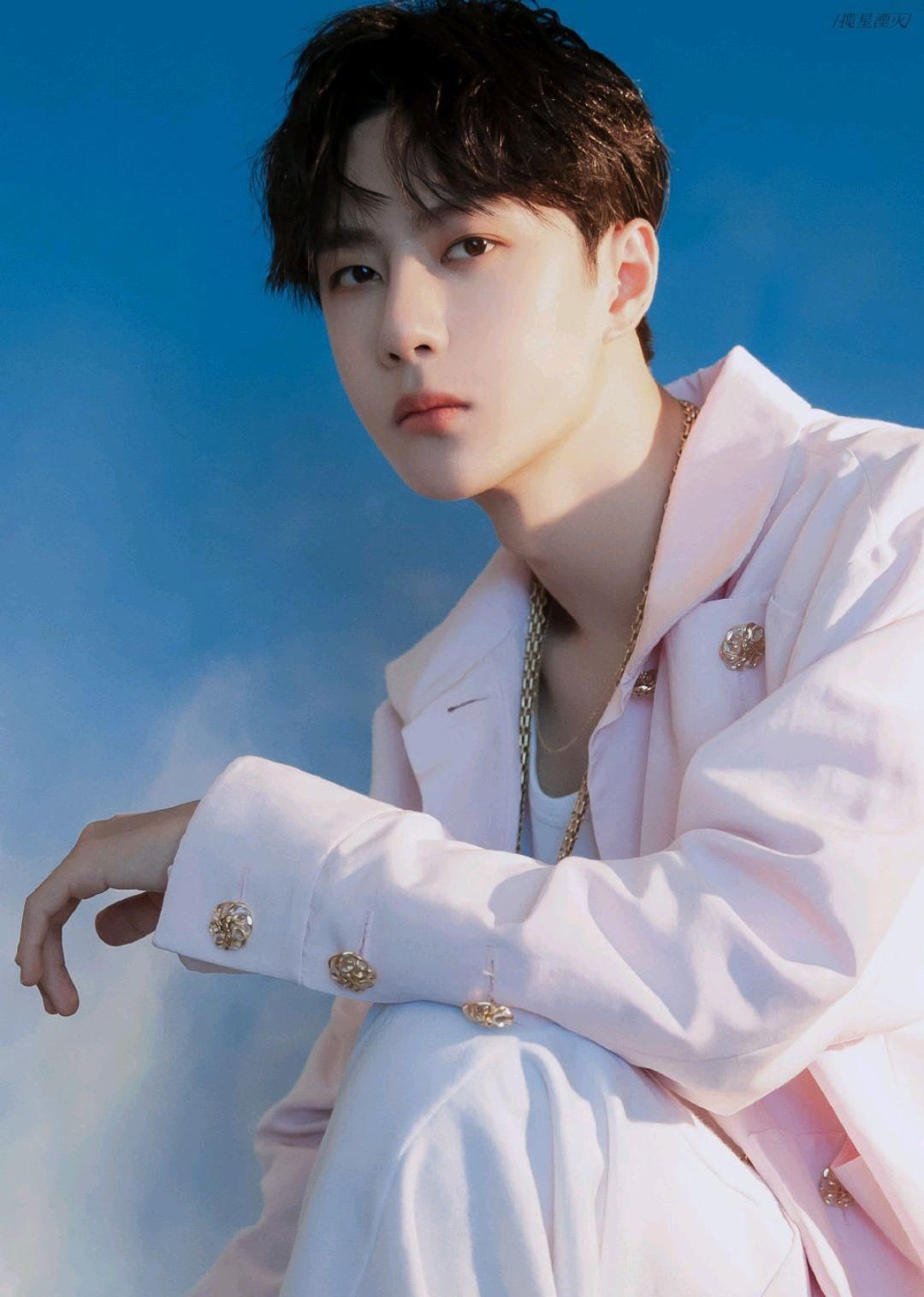  王一博|王一博出道六周年，这几年他到底有着怎样的蜕变？