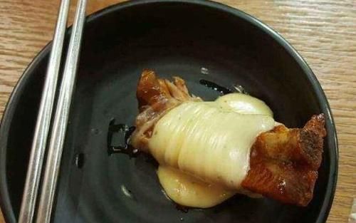 排骨|吃了几十年排骨，这种“拉丝”排骨还是第一次见，咬开后才知玄机