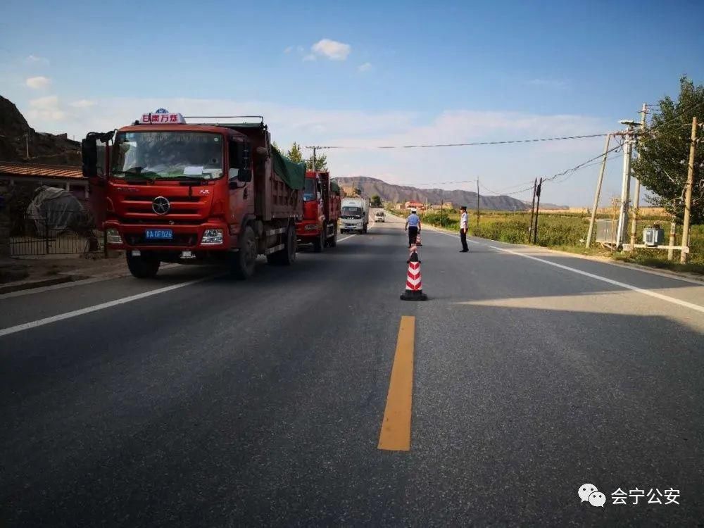  农村|会宁公安：头寨派出所开展农村道路交通违法查处