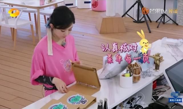 洗碗|《中餐厅》赵丽颖从不洗碗被吐槽,了解背后原因,黑粉瞬间沉默了