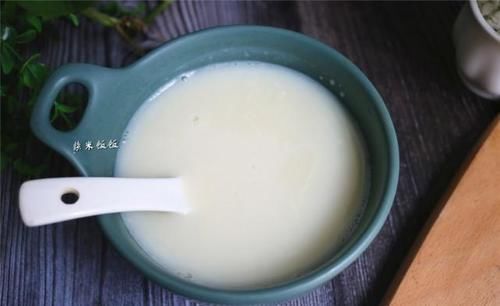  饮料|三伏天别喝饮料了，学87岁奶奶做豆浆，清热去火，营养好喝