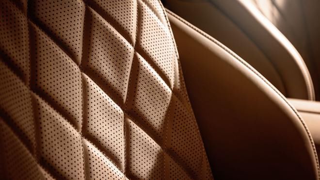 发明者|汽车发明者 再一次发明汽车 全新一代奔驰S级内饰及技术细节曝光