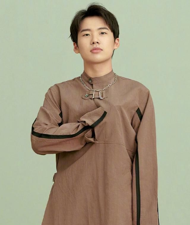  明星|《明星大侦探》新阵容曝光，看到新加入的明星：侮辱智商的来了