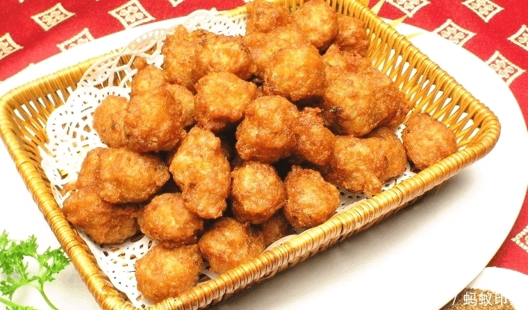 美味|做了25年肉丸大爷说,肉丸里面仅需加点它,美味而且不散!