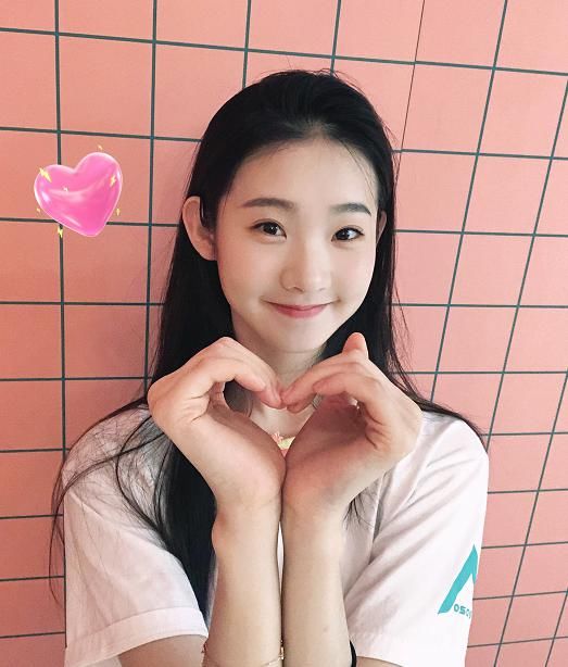  王艺凡|硬糖少女喜爱值投票：赵粤83陈卓璇71.2，看到王艺凡：这也太惨了