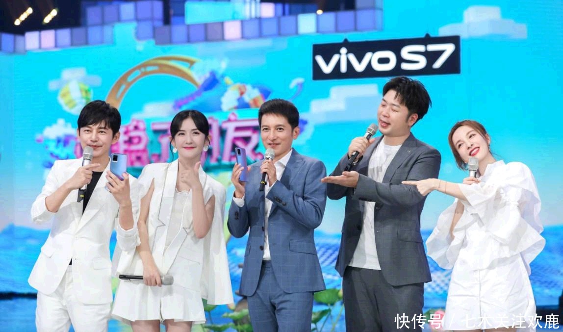 喜爱|《快本》新主持即将揭晓,易大千惹人喜爱人气高,黄明昊成陪跑