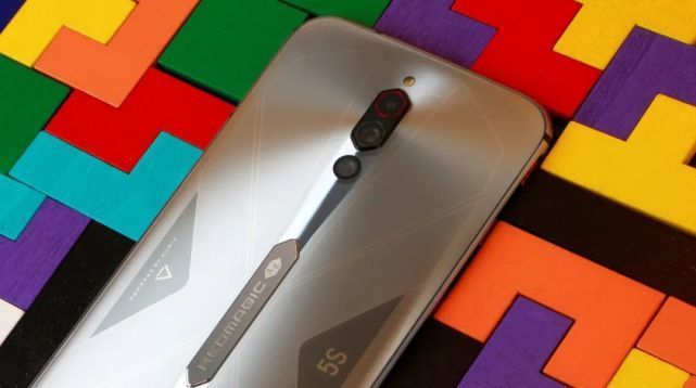  取决于|成就取决于深挖细节|诚意作用于努比亚红魔5S