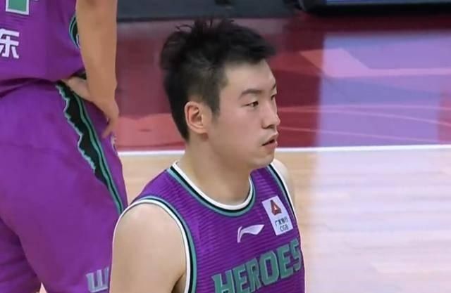  山东|山东男篮92:101不敌江苏，第二节全队断电