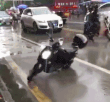  银川|银川男子无证骑摩托被查，民警询问竟称没时间考证！