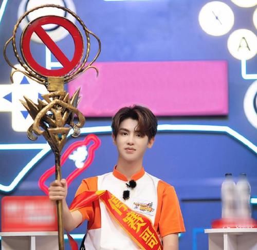  姐妹篇|《元气满满的哥哥》代沟成为游戏主旋律，吴昕或是节目短板