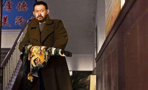 小孩|山西特大杀人案:煤老板一夜之间枪杀14人,10岁小孩也不放过