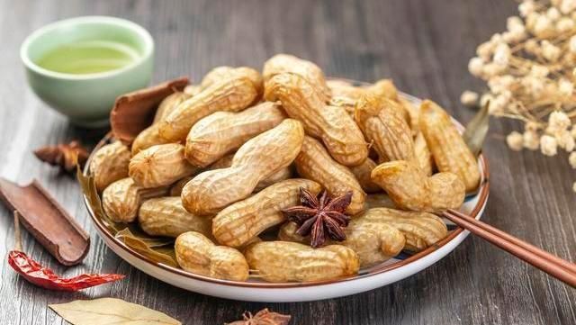 店里|烧烤店里传出来的水煮花生秘方,花生米入味快味道香,不学就亏了