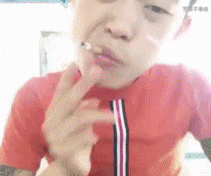 穿高|搞笑GIF:妹子的烦恼,穿高跟就是麻烦呀