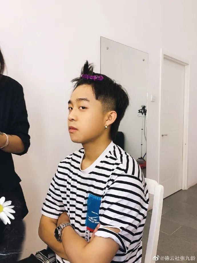  打算|资生堂这是打算和黄轩同归于尽？？？