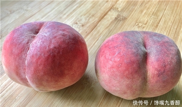 真棒|挑选桃子有诀窍,牢记1个“小机关”,甜不甜一眼看出,方法真棒