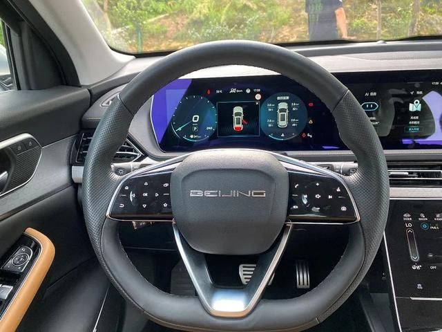 宽适|驾驭不了的＂小野兽＂！宽适大空间，配同级唯一隐藏式门把手