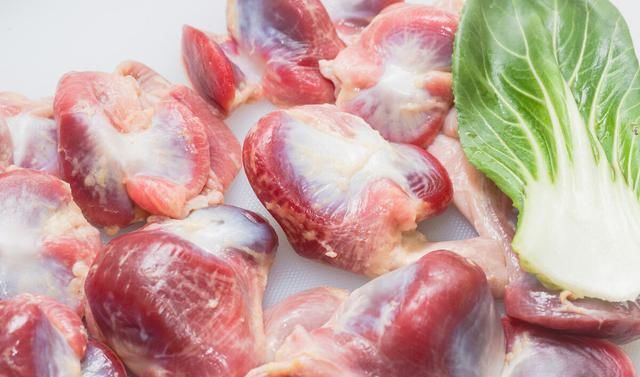  值得|老厨师教你做家常菜，川味孜然鸭胗，味道麻辣鲜香值得收藏