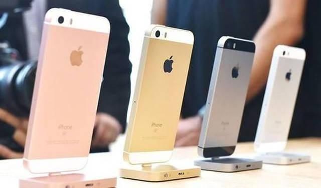  iPhone|驱动晚报|苹果证实已在印度组装新款iPhone SE TikTok首次披露用户规模