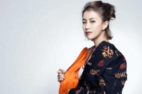  身家|她曾在《好声音》惨败张碧晨，后来资源却远超冠军，身家资产过亿