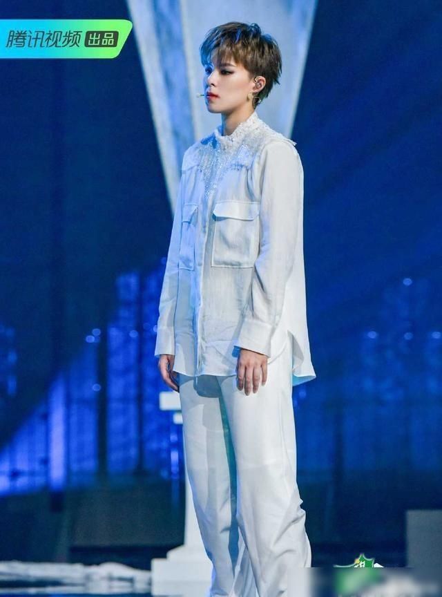  RISE|《炙热的我们》的第三阶段：火箭少女的降落伞和RISE兄弟姐妹