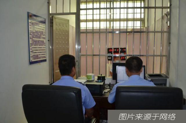  后续|后续来了！灵山一轿车强行闯关飙车，撞倒电动车逃逸