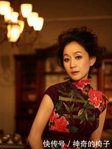  陈谨|“最佳配角”陈瑾话剧舞台获奖无数，女强人，徒步旅行美好生活