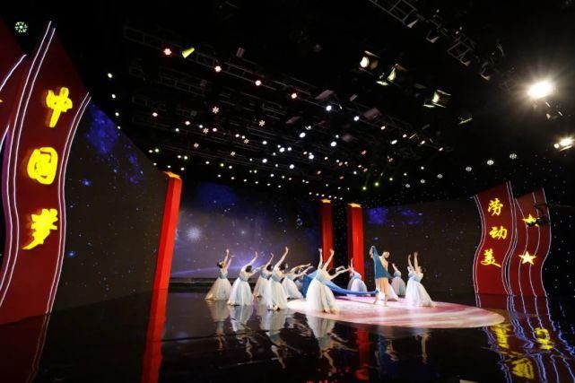  来看|直播预告 | 明天20:00，这里有一场精彩的才艺大展演等你来看