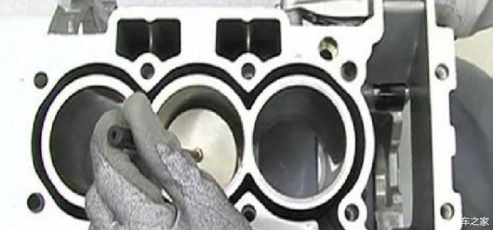 优缺点|这两年重新回到人们视野的三缸发动机，优缺点分析