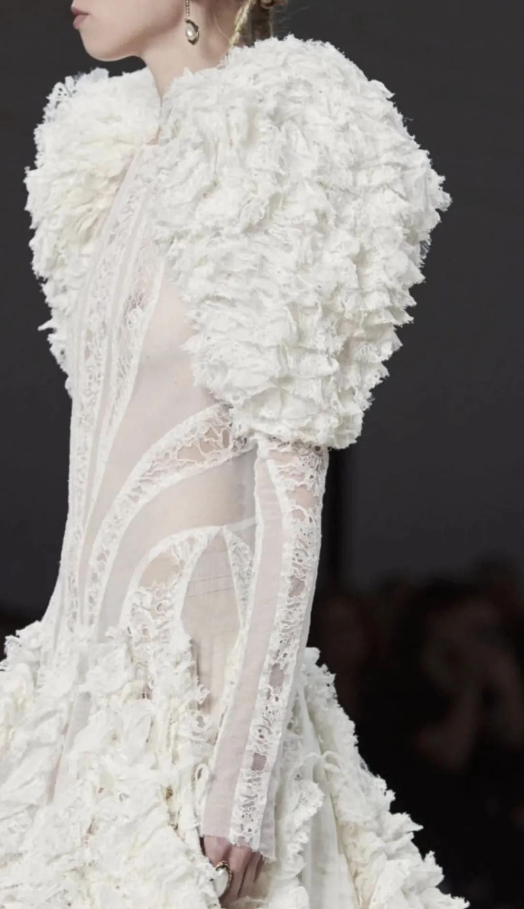 细节|时装背部细节表现丨绝对不能敷衍的背部设计