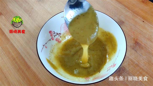  发面|家常版葱花鸡蛋饼，不发面不烫面，简单几步，酥软好吃，凉了不硬