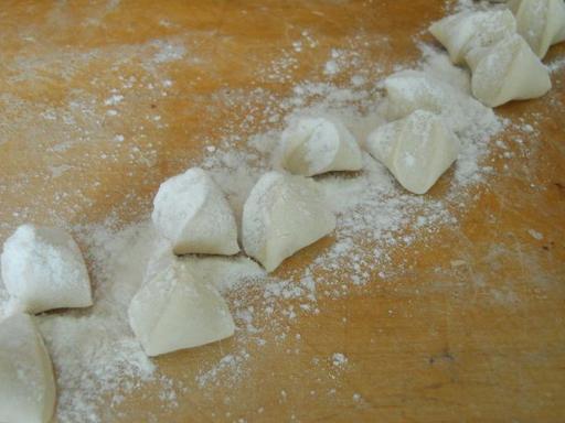  闻到|秋天不能错过这馅的饺子，比韭菜要清香脆口，闻到就流口水，过瘾