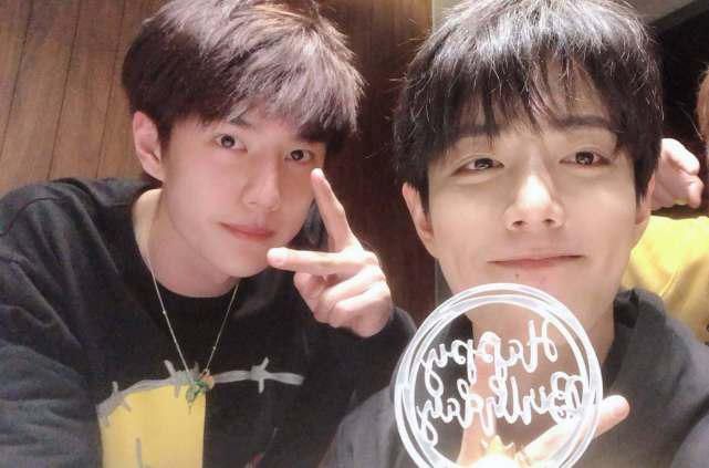  王一博|太努力！曝博君一肖站姐又发新花絮，王一博生气罚肖战吃抄手