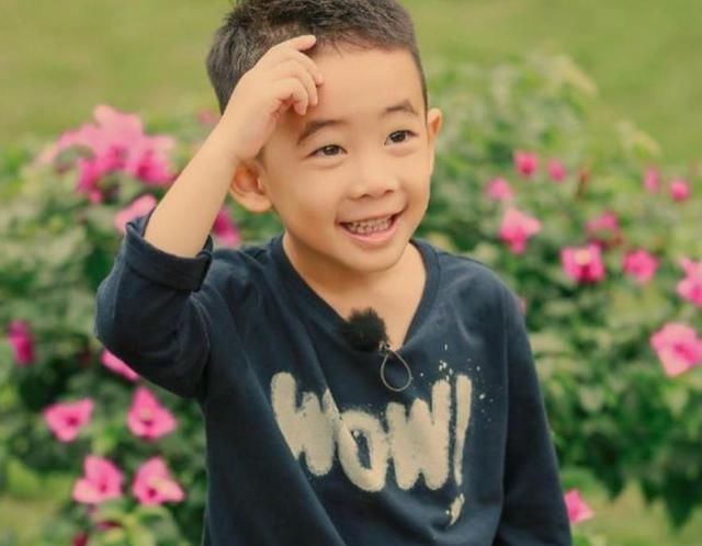  遗憾|陈小春如今风光无限，曾在最贫穷时3千块卖掉弟弟，成最大遗憾