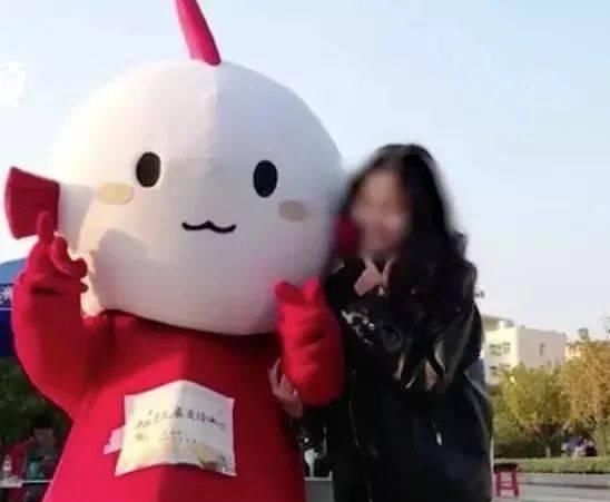  无人区|“我的哭泣，无人听到”：青海失联女大学生为何走向无人区？慎重！