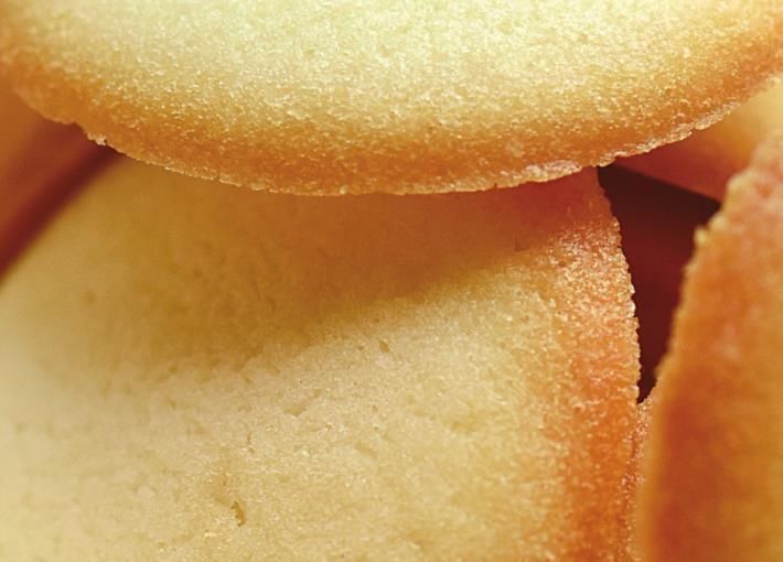  蛋清|在家用面粉和蛋清就能做的小零食，酥脆可口，健康无添加