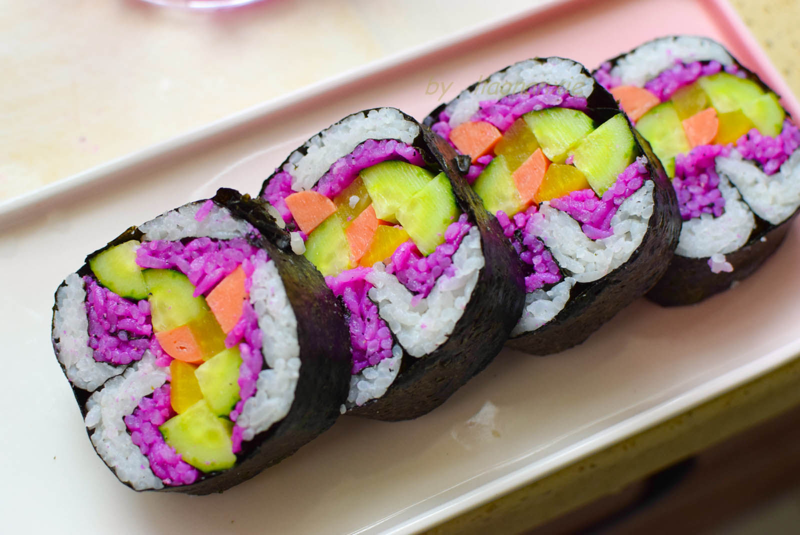 花型|老妈做寿司,粗心搞错了花型,孩子一块接一块吃,还说好吃,暖心