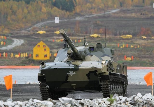  2S25|俄军用着确实优秀，印度想买的俄制轻坦有缺点，步枪都能打穿装甲