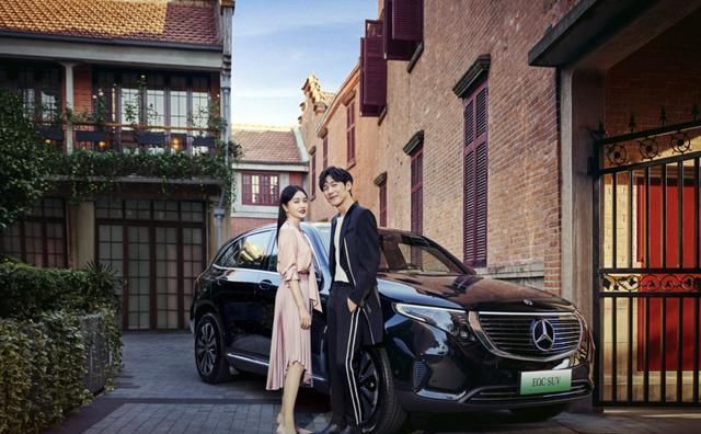  连续|华晨宇王一博连续晋升，杨幂陈伟霆共拿新代言｜一周官宣35