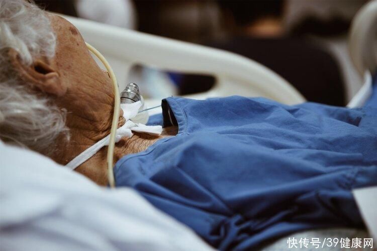 医生怎么预言病人在一天内死亡(病人将在一两天内死亡，医生是怎么知道的？难道会算命？真相来了)