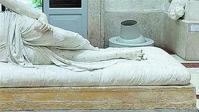  瓷器|歹徒入室抢劫忠犬护主赶走歹徒