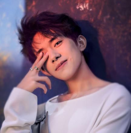  易烊千玺|最受欢迎男歌手，TFBOYS拿下前3，李汶翰第4，周震南第5