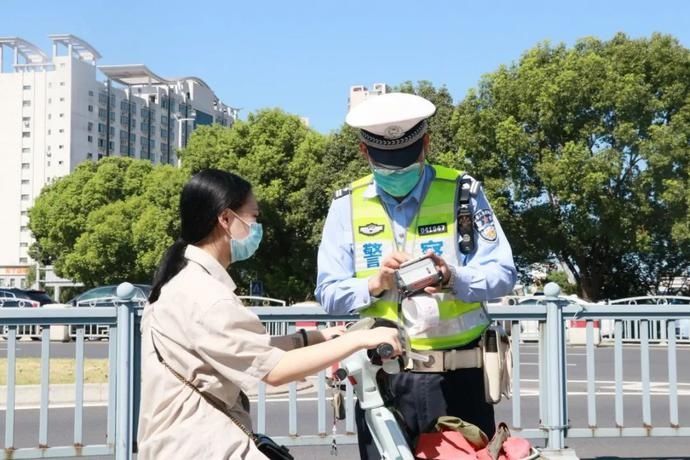  实拍|实拍！通告实施首日