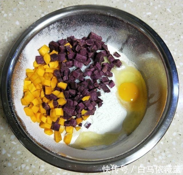 发糕|南瓜紫薯发糕,松软香甜,简单营养