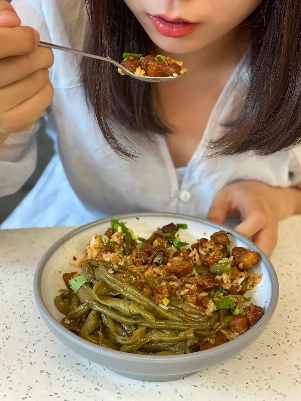 编辑|梦里让你流口水的这碗饭,醒来就该去会会它!