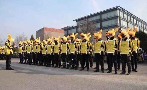  头盔|头盔一戴，谁都不爱！美团饿了么的头盔之争开始了