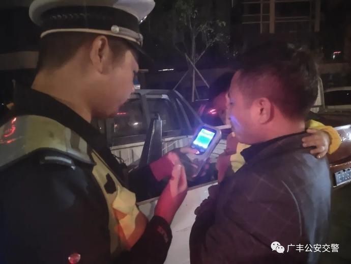 交通|“双节”将至，广丰交警节前狠抓交通整治不放松