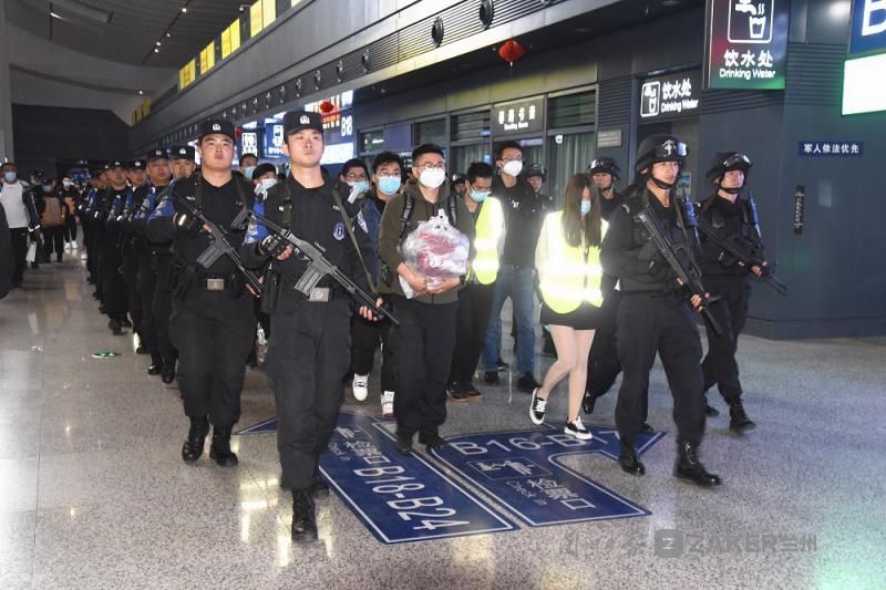 诈骗案|“9.24”电信网络诈骗案犯罪嫌疑人28日押解回兰